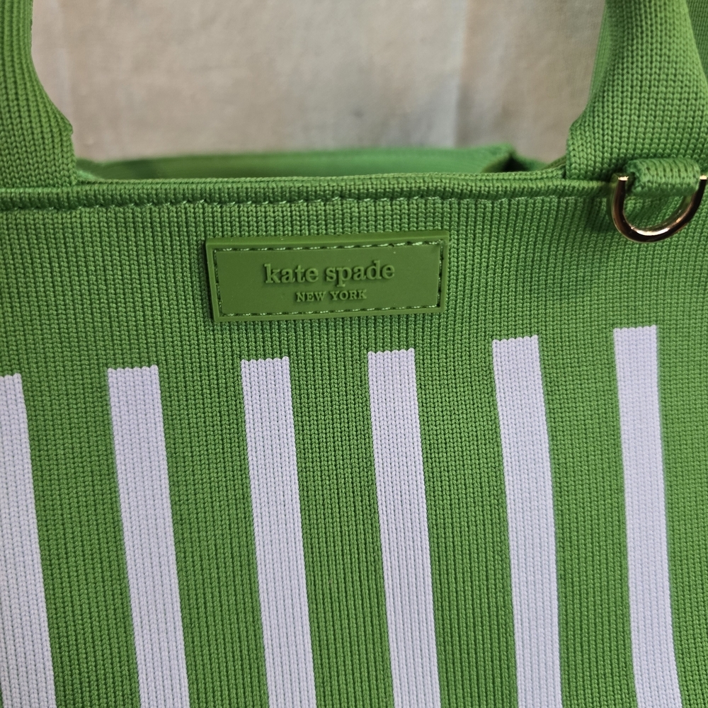 Kate Spade Vibrant Green and White Tote - Picture 5 of 8